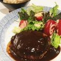 maapoo's cooksnap of when they made ◎基本のハンバーグ☆☆☆肉汁じゅわぁっと.