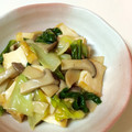 クックH2YG2O☆'s cooksnap of when they made 青梗菜とキノコのオイスター煮.