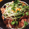 nya314's cooksnap of when they made カフェ風☆豚肉ときのこの甘辛丼.