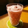 しじみごはん's cooksnap of when they made ♡いちごバナナスムージー♡.