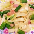 うめ緒's cooksnap of when they made アスパラとベーコンのバター醤油焼きうどん.