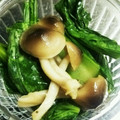emiiii☆'s cooksnap of when they made 小松菜としめじの和え物.