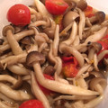 mkrn53's cooksnap of when they made お弁当におすすめ☆トマトきのこ炒め.