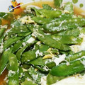 あじぽんぬ☆'s cooksnap of when they made 【農家のレシピ】さやえんどうの卵とじ.