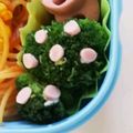 あさここなっつ's cooksnap of when they made キャラ弁♪緑の彩りブロッコリーが水玉に.