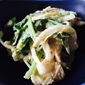 rinakos's cooksnap of when they made 新玉ねぎ・鶏肉・みつばの和え物.