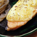 mngyui's cooksnap of when they made とろ〜り♡鮭の味噌マヨ焼き.