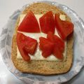 びっくぽんた's cooksnap of when they made ノンオイル☆とまとチーズトースト.