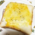 ゆうこりんりんこ's cooksnap of when they made 簡単♪朝食に♡はちみつチーズトースト♡.