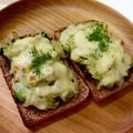 みそゆうき's cooksnap of when they made 余った海苔の佃煮で★アボツナ海苔トースト.