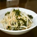 yukieseven's cooksnap of when they made もやしとワカメのツナサラダ★.