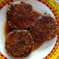 y y's cooksnap of when they made 簡単！鶏ひき肉ともやしの照焼きハンバーグ.