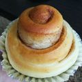 ☆deanna☆'s cooksnap of when they made ココナッツとレーズンのロールパン.