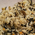 ☆ぽにょ's cooksnap of when they made ツナとひじきの炊き込みご飯.