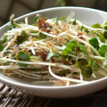 おしす's cooksnap of when they made 簡単★かいわれのおかか和え.