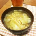peanut32m's cooksnap of when they made 炒めキャベツのお味噌汁.