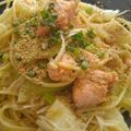 nanonappy's cooksnap of when they made 鮭と春キャベツ舞茸の和風スープパスタ.
