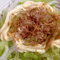 まーきー♪'s cooksnap of when they made 簡単♪新玉ねぎとレタスの和風サラダ.