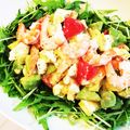 stamstam's cooksnap of when they made 簡単アボカドとエビのサラダ.