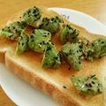 ドルフィンサーモン's cooksnap of when they made シンプルなアボカドとごま塩のトースト.