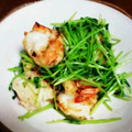 ぺこりー's cooksnap of when they made 簡単♪エビと豆苗の塩炒め.