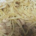 クックE3JHG5☆'s cooksnap of when they made 【糖質オフ】簡単すぎる豚もやし.