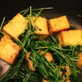 りょへーママ's cooksnap of when they made 厚揚げと豆苗の中華煮あん.