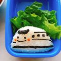 misumisu07's cooksnap of when they made 幼稚園のキャラ弁（新幹線）.