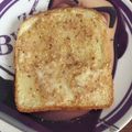 cyym's cooksnap of when they made 朝食に　ごまマヨネーズ・トースト*.