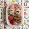 コッコちゃんのママ's cooksnap of when they made キャラ弁おにぎり♪いちごちゃん.