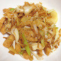 女帝蜂蜜✨料理研究所's cooksnap of when they made 京揚げ・長ねぎのオイスターナンプラー炒め.
