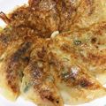 ♪らぶ's cooksnap of when they made 野菜たっぷり☆福島円盤餃子.