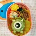 kazupooh77's cooksnap of when they made キャラ弁★ツムツム♡マイクとサリー.