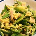 mayamoyo's cooksnap of when they made シンプルに♪絹さやとベーコンの卵とじ.