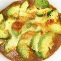 ☆☆みきぶた☆☆'s cooksnap of when they made リメイク！アボカドとカレーのチーズ焼き.