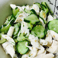 クックAあめちゃん★'s cooksnap of when they made 簡単にもう一品☆ササミと胡瓜の胡麻酢和え.