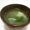 赤い電話's cooksnap of when they made 大根とわかめのみそ汁.