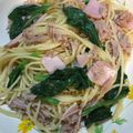 amileamila's cooksnap of when they made ツナとほうれん草の和風パスタ.