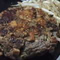kopimama's cooksnap of when they made ヘルシーも節約も！ なんちゃってステーキ.