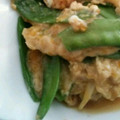 くまねここ's cooksnap of when they made 絹さやの和風卵とじ.