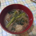 ラリー＆サラ's cooksnap of when they made 菜の花と乾燥えのきのお味噌汁.