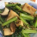 しましま好き's cooksnap of when they made 小松菜と桜エビの炒め物　★宇都宮給食.