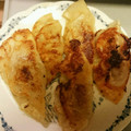 vega9's cooksnap of when they made 定番！我が家の焼き餃子.