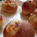 シングルアイシャドウ's cooksnap of when they made オニオンベーコンチーズマヨパン.