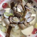 味魔女's cooksnap of when they made あさりのあっさりうどん♪.
