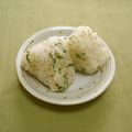 *ひろみ*'s cooksnap of when they made 梅と青シソのおにぎり.