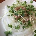 じゅっちャんママ's cooksnap of when they made ヘルシー！鮭の中骨缶の新玉ねぎのせ！.