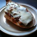 バカリャウ's cooksnap of when they made ミートソースピザトースト.