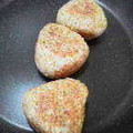 harmony930's cooksnap of when they made 簡単！冷凍の焼きおにぎりみたい♪.