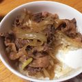 ☆たんこぶちゃん☆'s cooksnap of when they made 子供達が言うには吉野家の牛丼みたいな牛丼.
